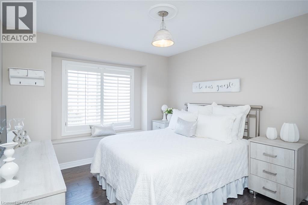 2454 Longridge Crescent, Oakville, Ontario  L6H 6N8 - Photo 33 - 40815412