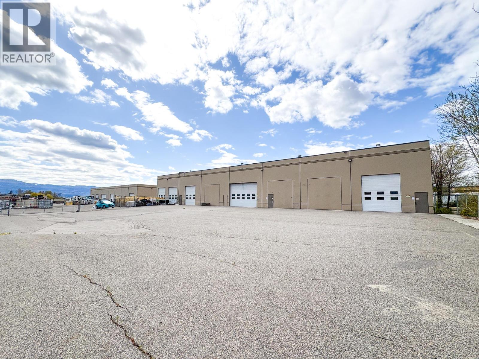 3314 Appaloosa Road Unit# 2/3/4, Kelowna, British Columbia  V1V 2W5 - Photo 14 - 10383891