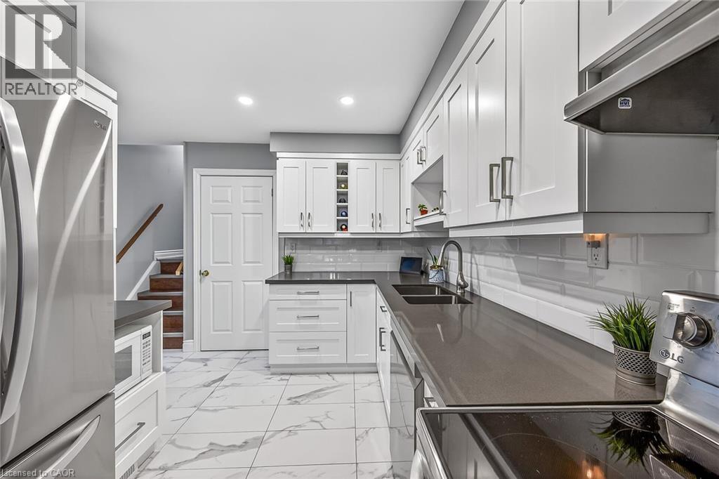 143 Cranbrook Drive, Hamilton, Ontario  L9C 4S5 - Photo 19 - 40815687