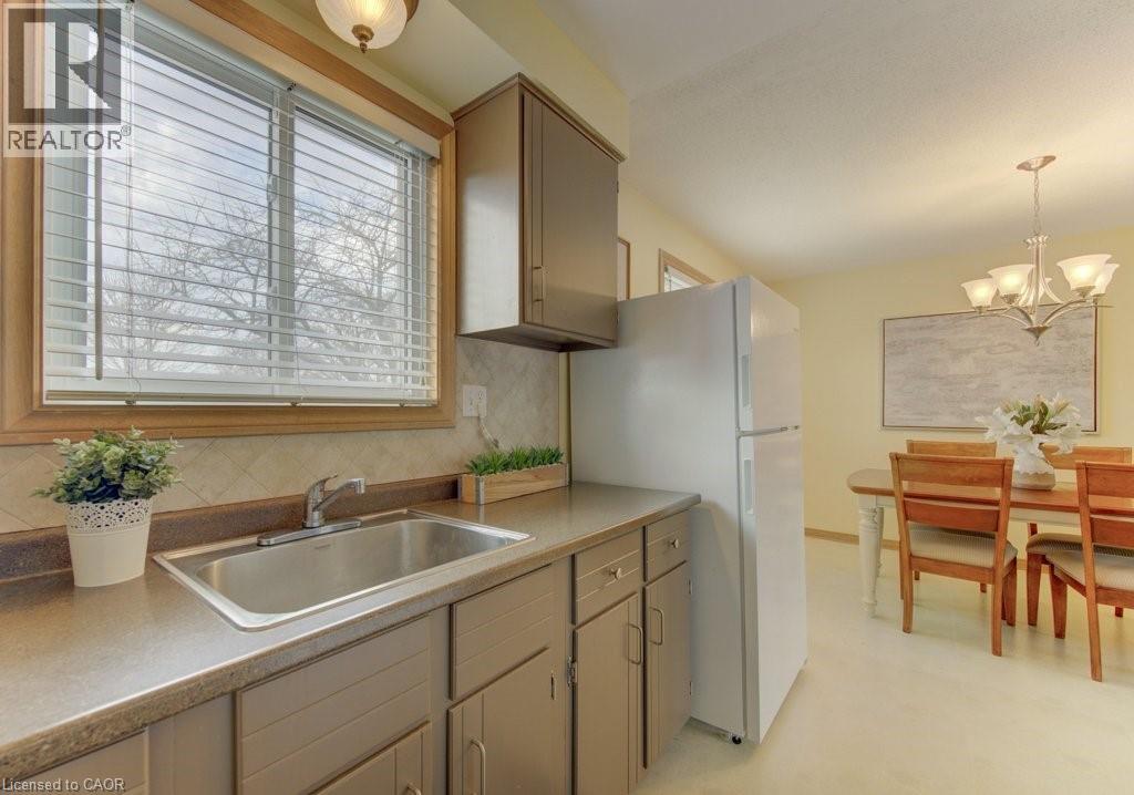 53 Winter Avenue, Cambridge, Ontario  N1R 5Z7 - Photo 14 - 40816058