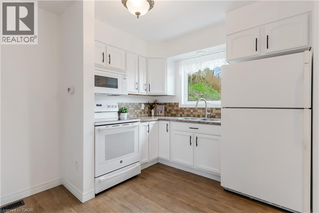 19 Birch Street, Cambridge, Ontario  N1R 2M2 - Photo 15 - 40817232