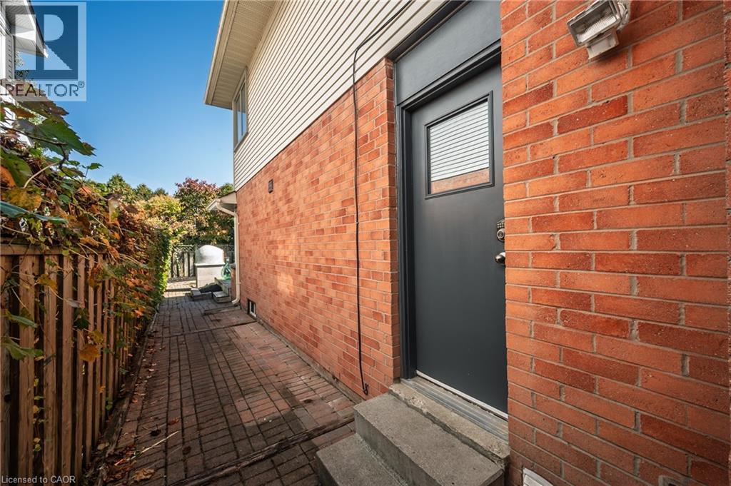 2051 Deer Run Avenue, Burlington, Ontario  L7M 2S1 - Photo 36 - 40817699