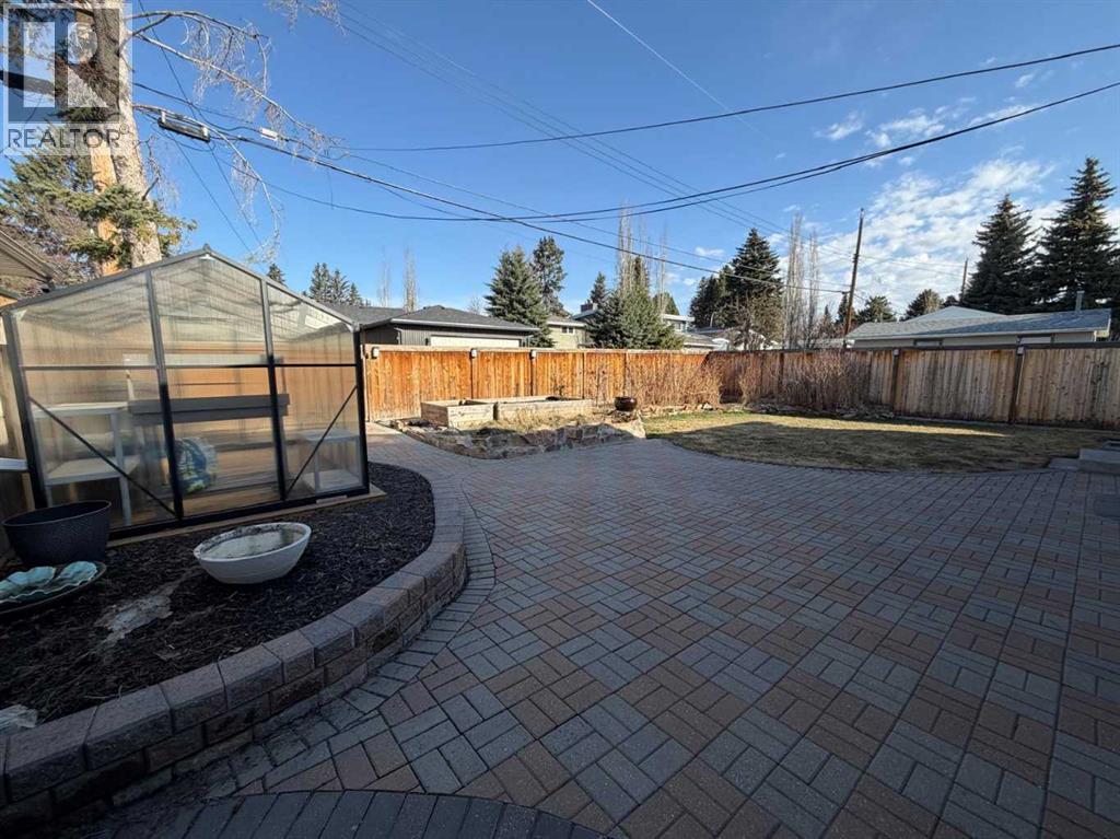 4803 Brockington Road NW, Calgary, Alberta  T2L 1R5 - Photo 38 - A2290285