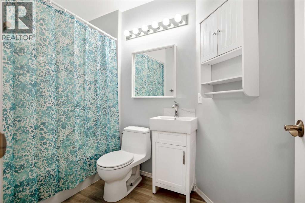 103 Coachway Lane SW, Calgary, Alberta  T3H 2V9 - Photo 19 - A2290563