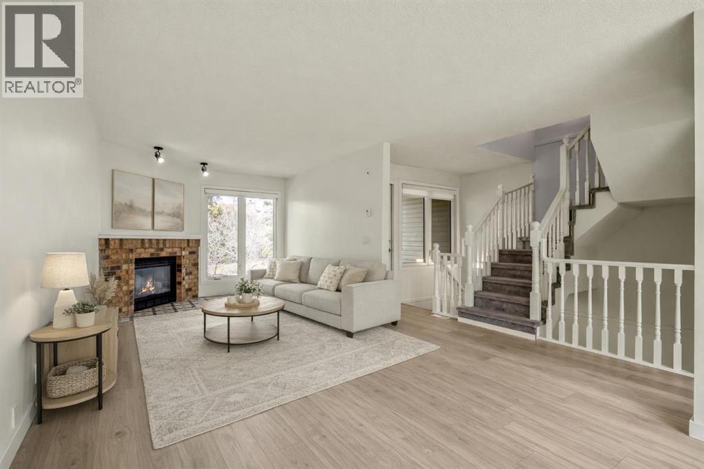 103 Coachway Lane SW, Calgary, Alberta  T3H 2V9 - Photo 5 - A2290563