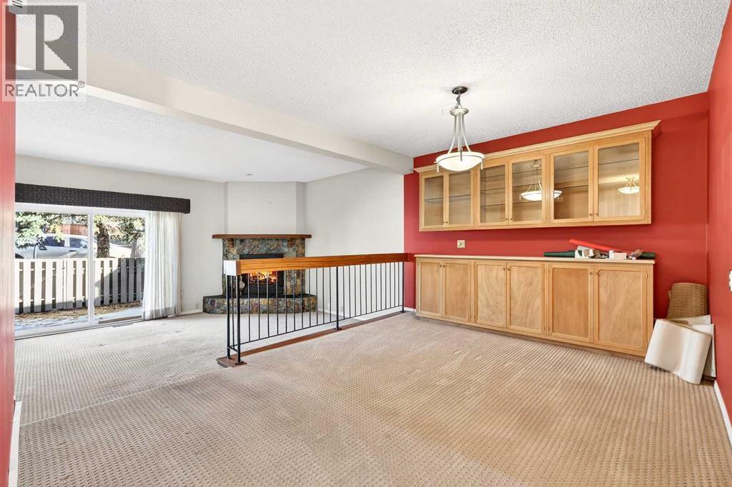 172 Glamis Terrace SW, Calgary, Alberta  T3E 6V3 - Photo 12 - A2290746