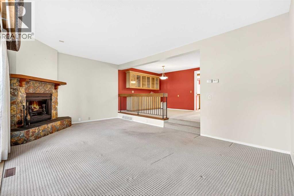 172 Glamis Terrace SW, Calgary, Alberta  T3E 6V3 - Photo 5 - A2290746