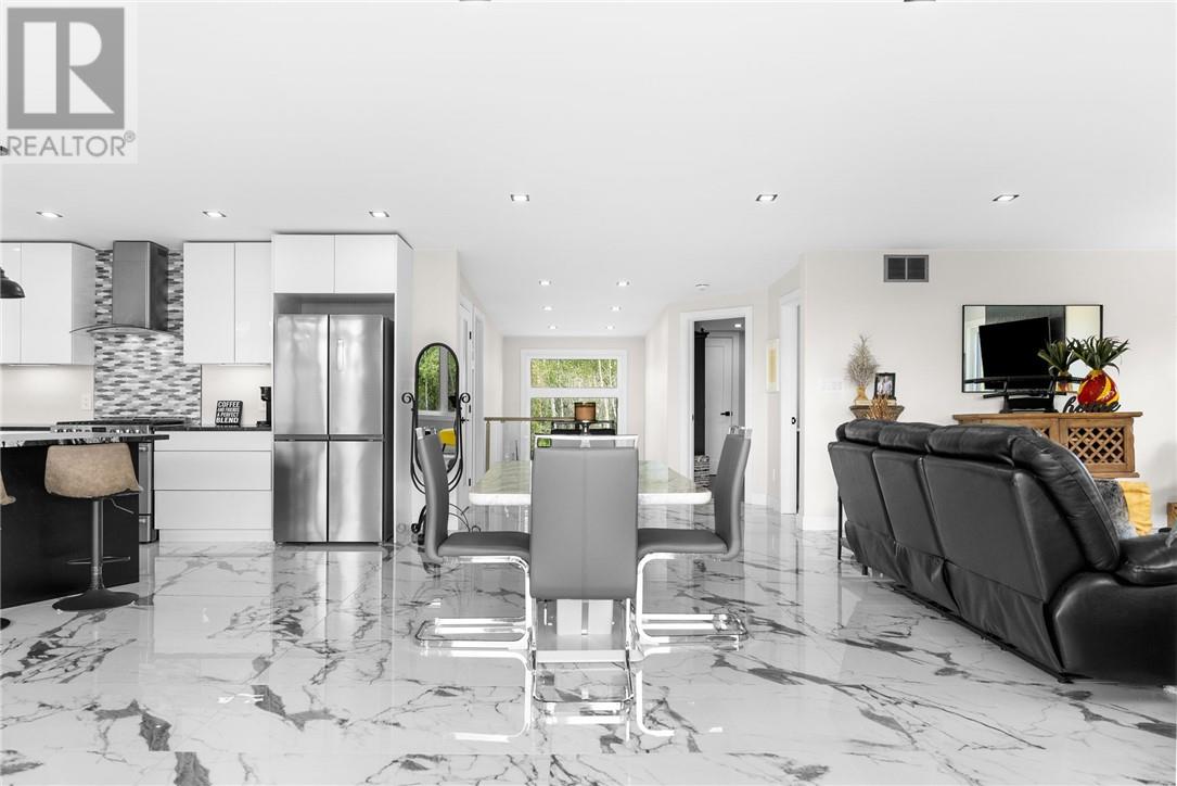 1836 Yorkshire Drive, Val Caron, Ontario  P3N 1R9 - Photo 8 - 2127266