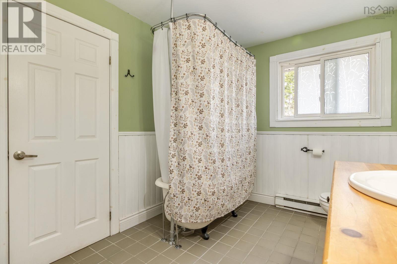 25 Lester Drive, Lawrencetown, Nova Scotia  B2Z 1C9 - Photo 23 - 202608247