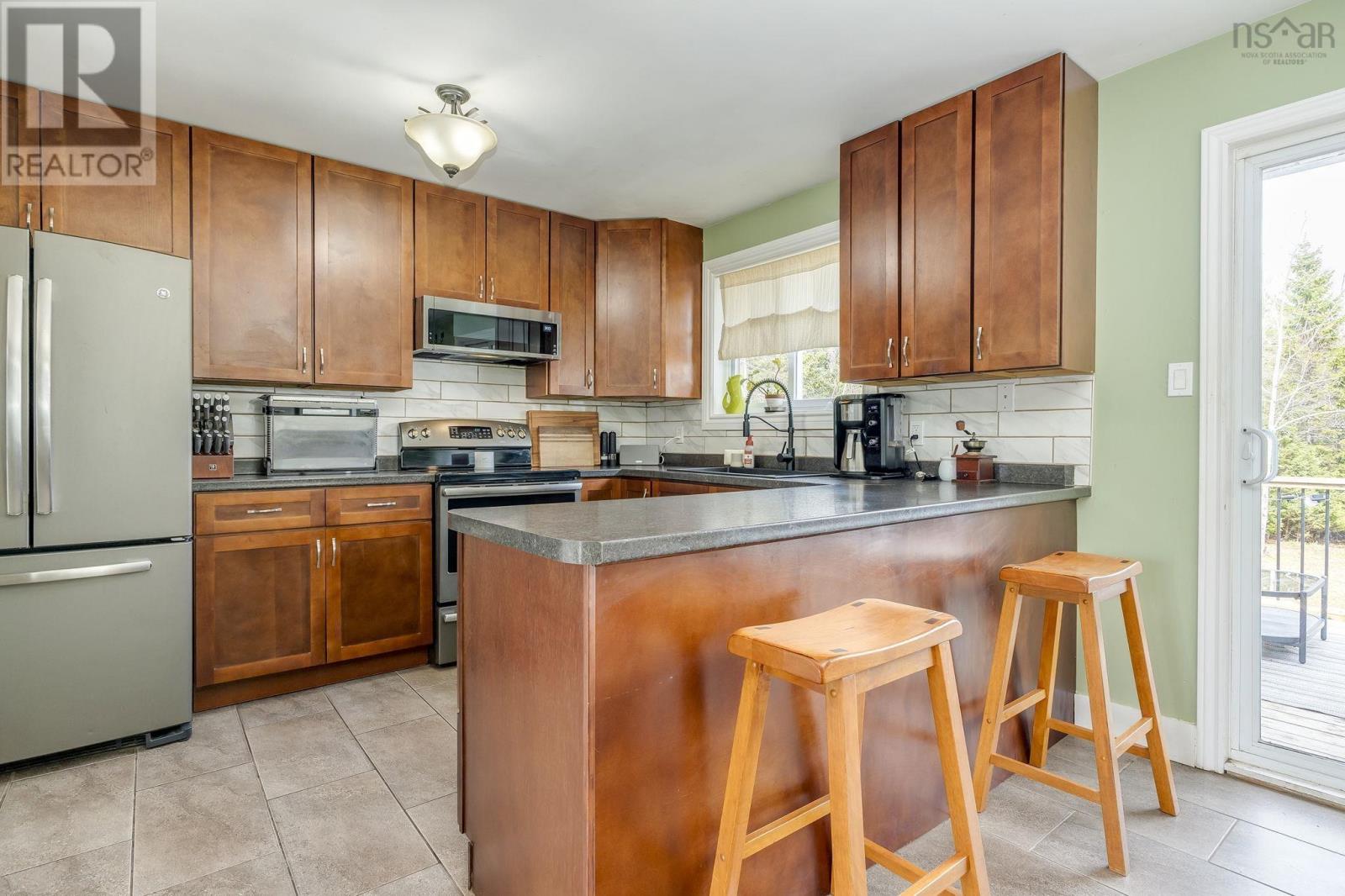 25 Lester Drive, Lawrencetown, Nova Scotia  B2Z 1C9 - Photo 12 - 202608247