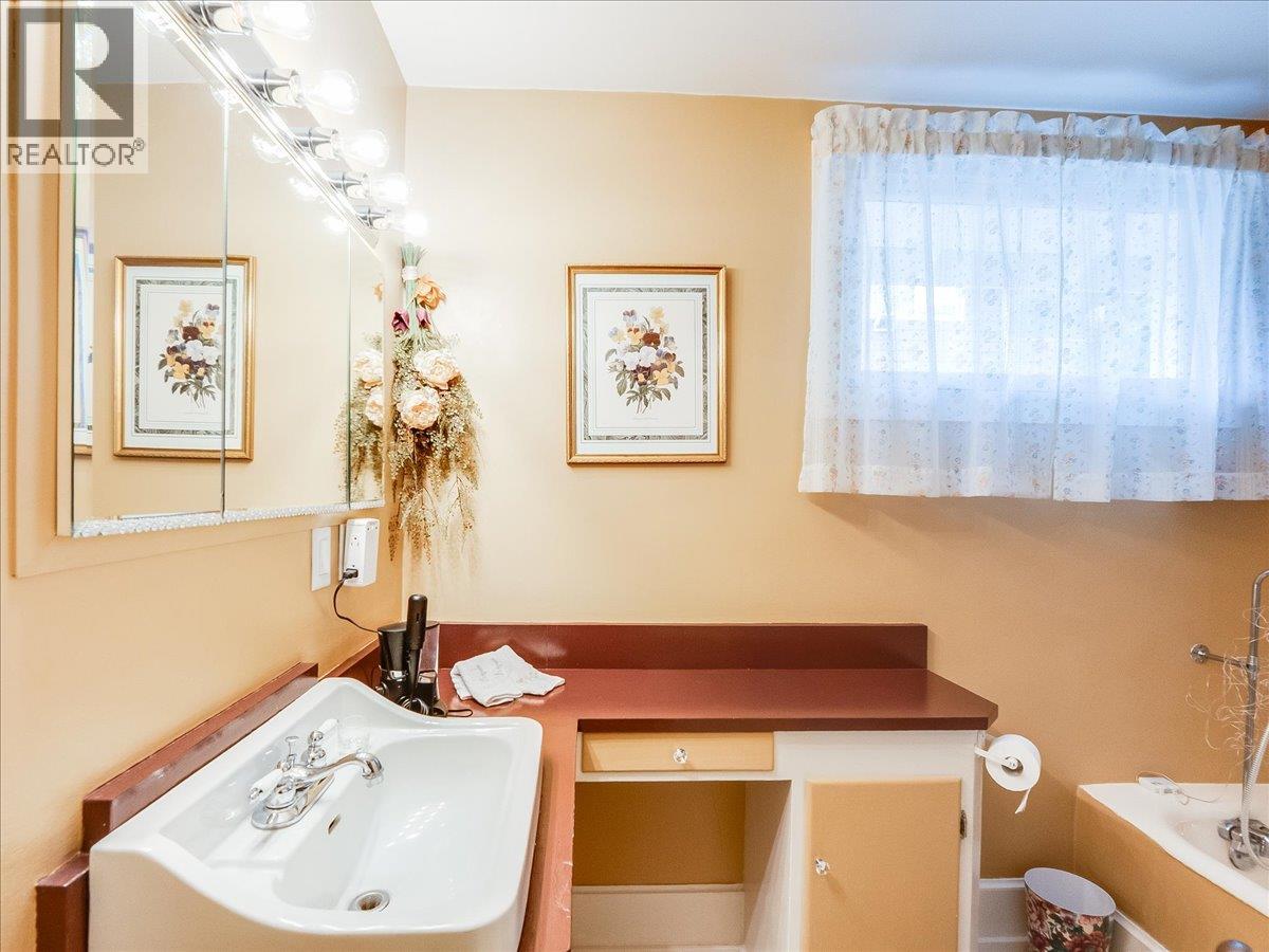 2257 Daniel Street, Trail, British Columbia  V1R 4H2 - Photo 25 - 10384358