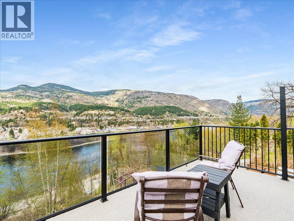 2257 Daniel Street, Trail, British Columbia  V1R 4H2 - Photo 42 - 10384358