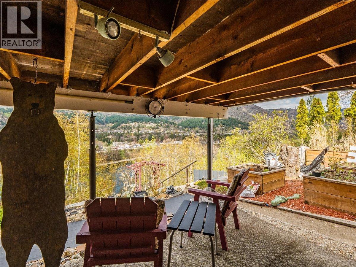 2257 Daniel Street, Trail, British Columbia  V1R 4H2 - Photo 52 - 10384358