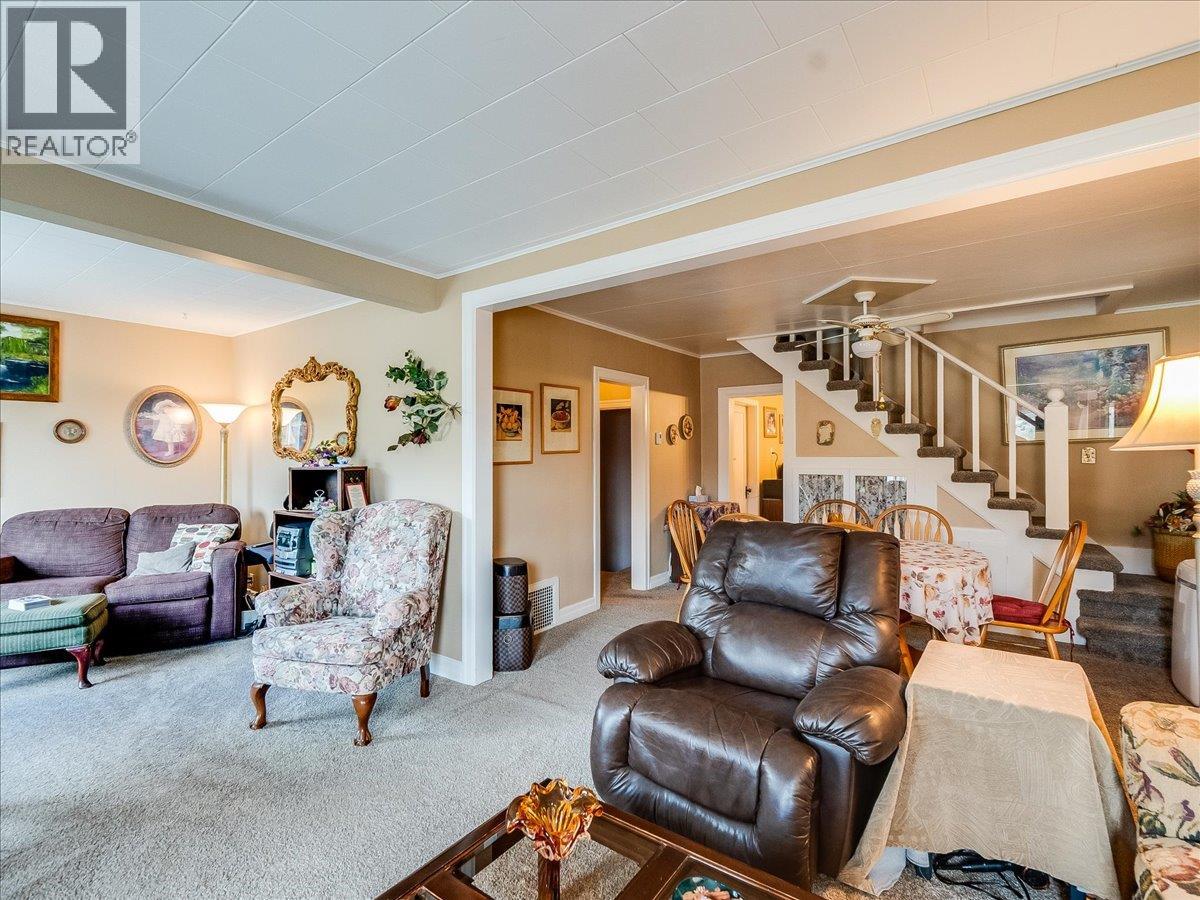 2257 Daniel Street, Trail, British Columbia  V1R 4H2 - Photo 17 - 10384358