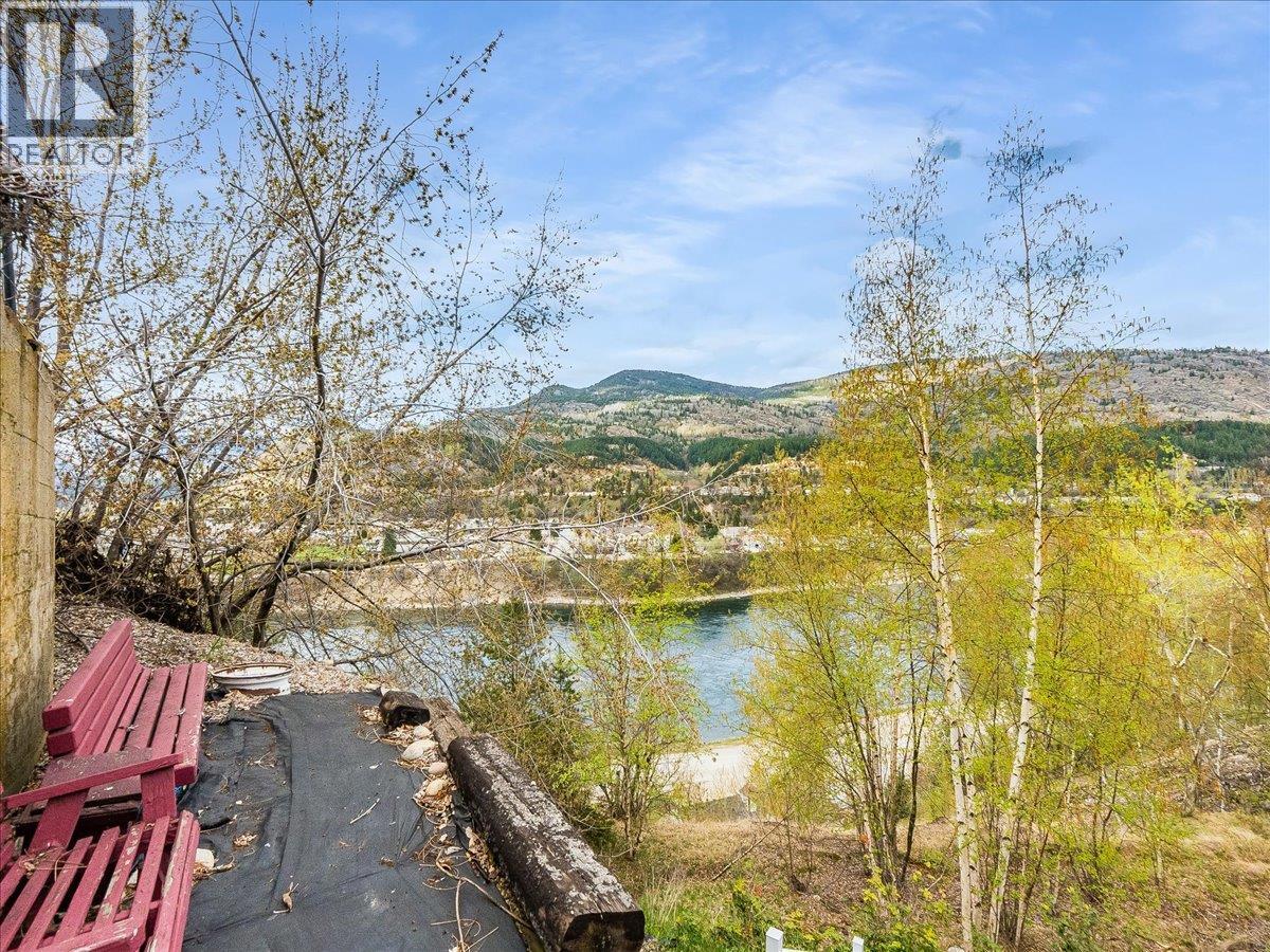 2257 Daniel Street, Trail, British Columbia  V1R 4H2 - Photo 60 - 10384358