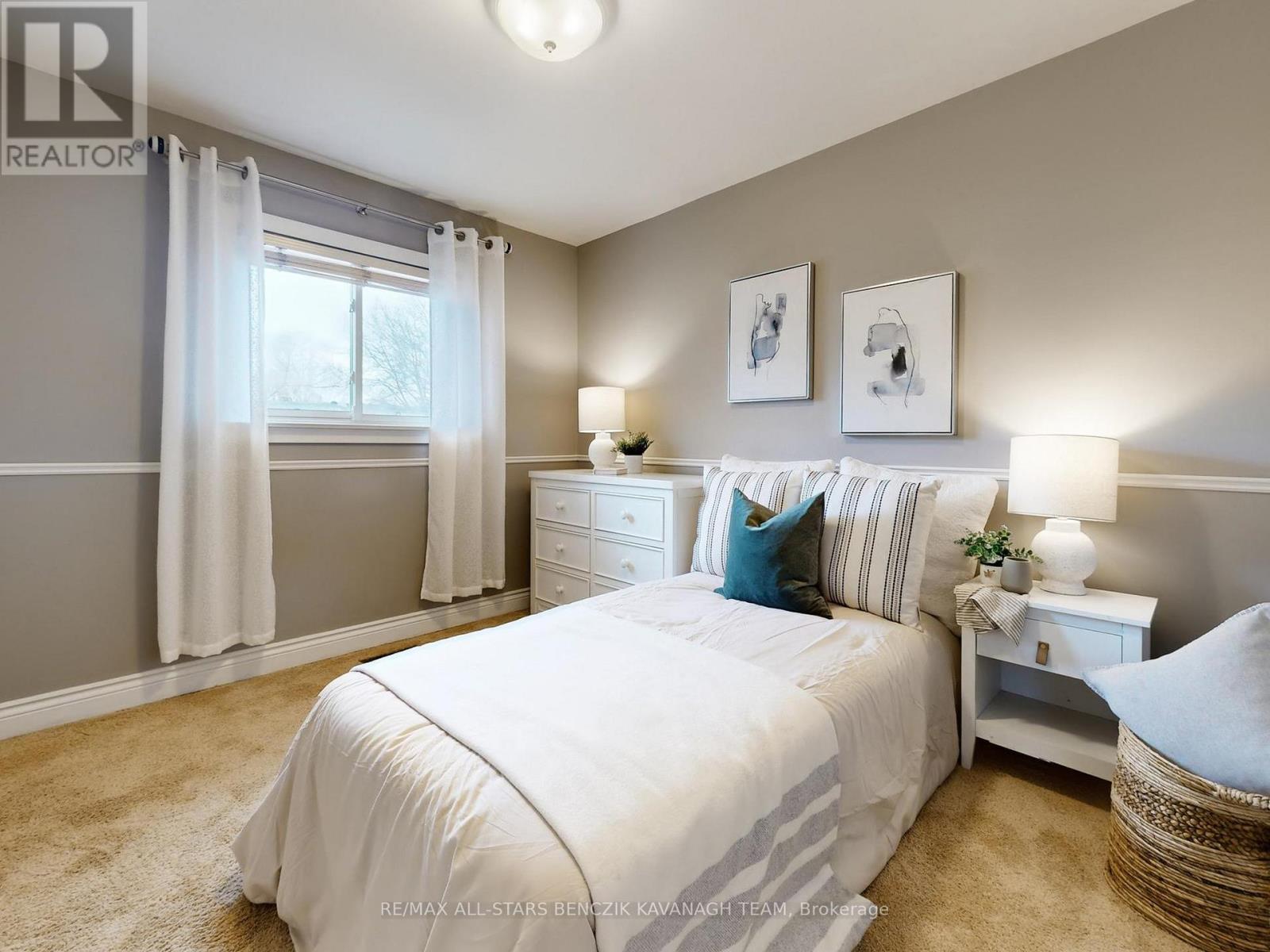 30 Sir Caradoc Place, Markham, Ontario  L3P 2X6 - Photo 11 - N12950798