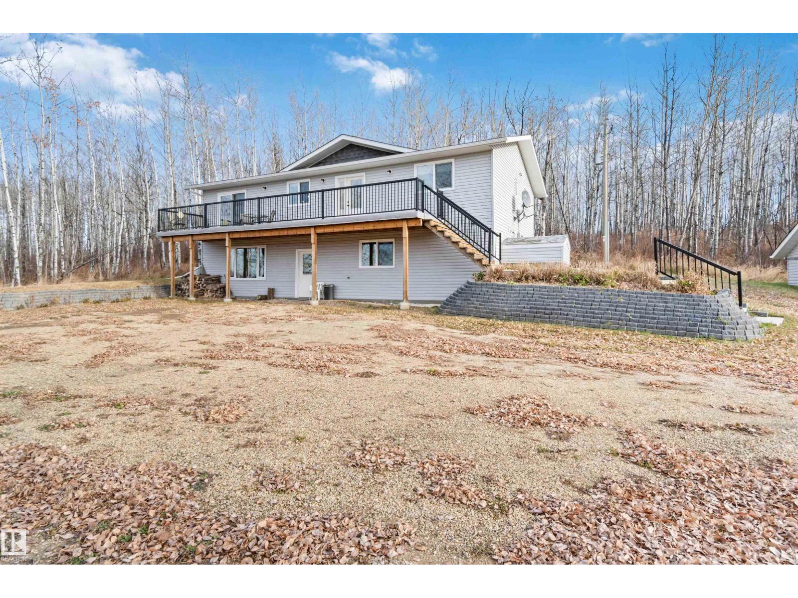 30 59209 Hwy 18, Rural Barrhead County, Alberta  T7N 1N3 - Photo 4 - E4483490