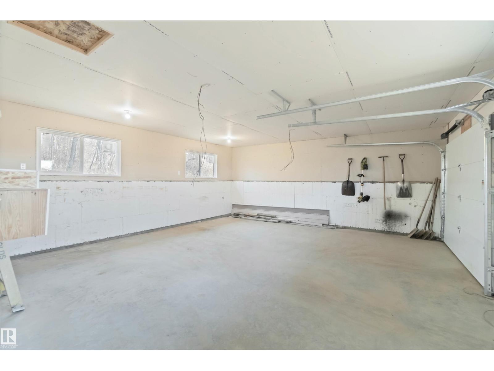 30 59209 Hwy 18, Rural Barrhead County, Alberta  T7N 1N3 - Photo 38 - E4483490