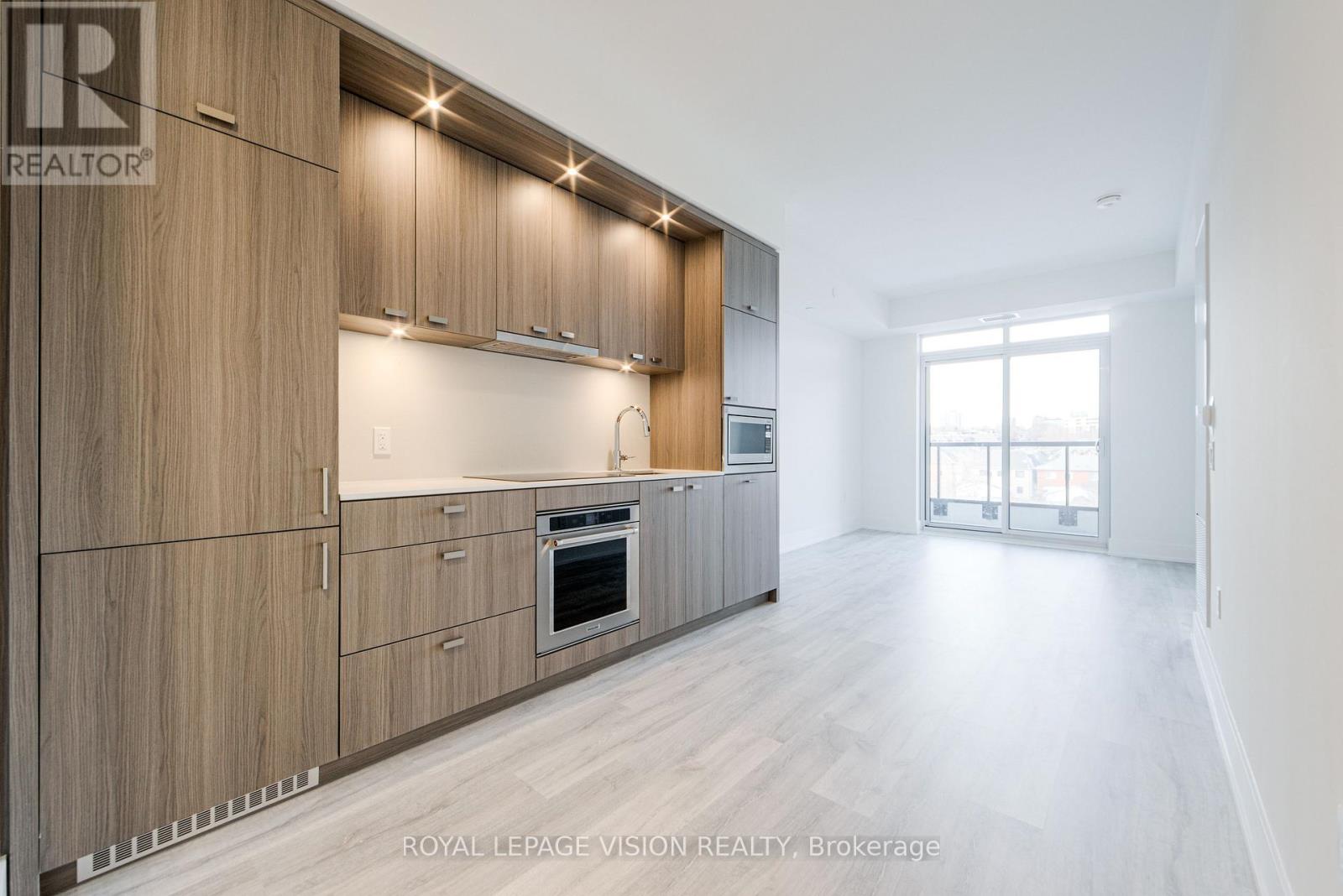 316 - 858 Dupont Street, Toronto, Ontario  M6G 0C1 - Photo 8 - W12825624