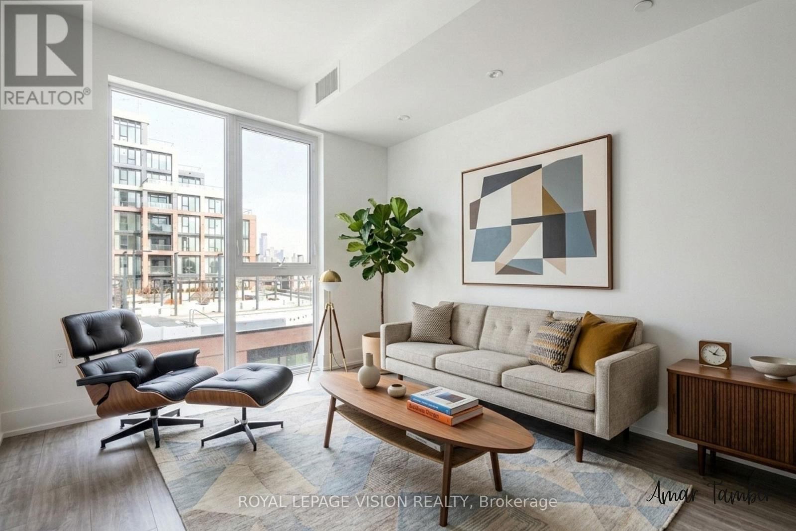 340 - 858 DUPONT STREET, Toronto, Ontario