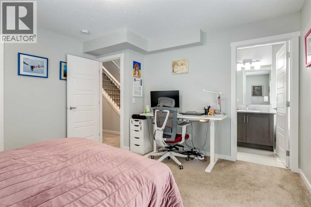 19484 37 Street SE, Calgary, Alberta  T3M 2W9 - Photo 17 - A2292109