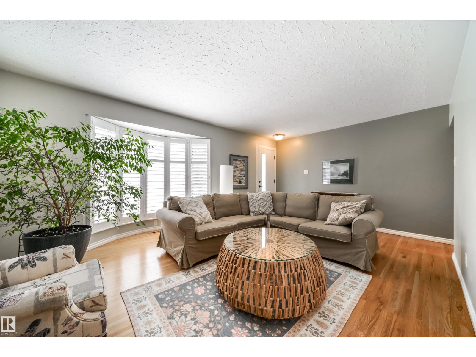 10231 46 St Nw, Edmonton, Alberta  T6A 1X9 - Photo 4 - E4483507