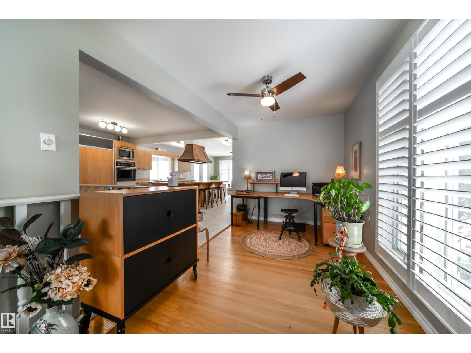 10231 46 St Nw, Edmonton, Alberta  T6A 1X9 - Photo 6 - E4483507