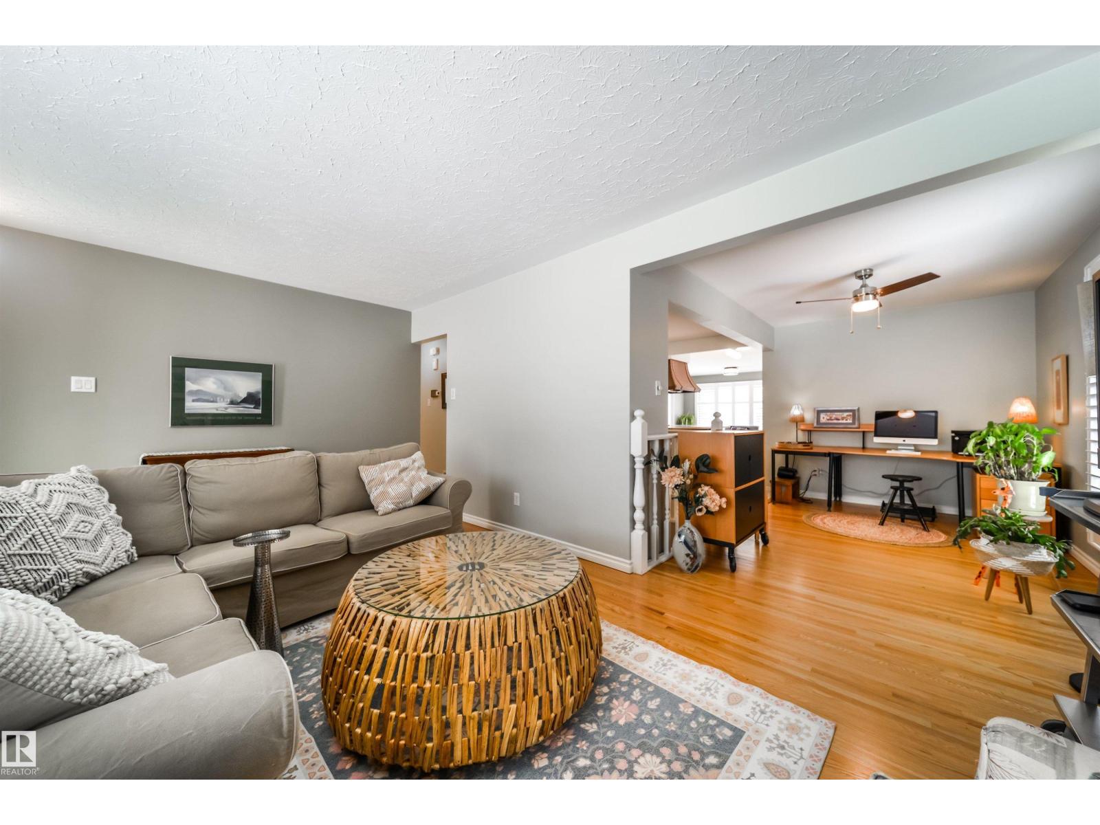 10231 46 St Nw, Edmonton, Alberta  T6A 1X9 - Photo 5 - E4483507