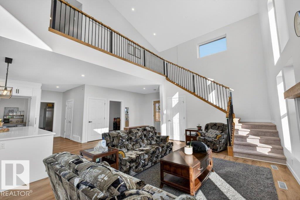 48530 Range Road 230, Rural Leduc County, Alberta  T0B 3M3 - Photo 19 - E4483480