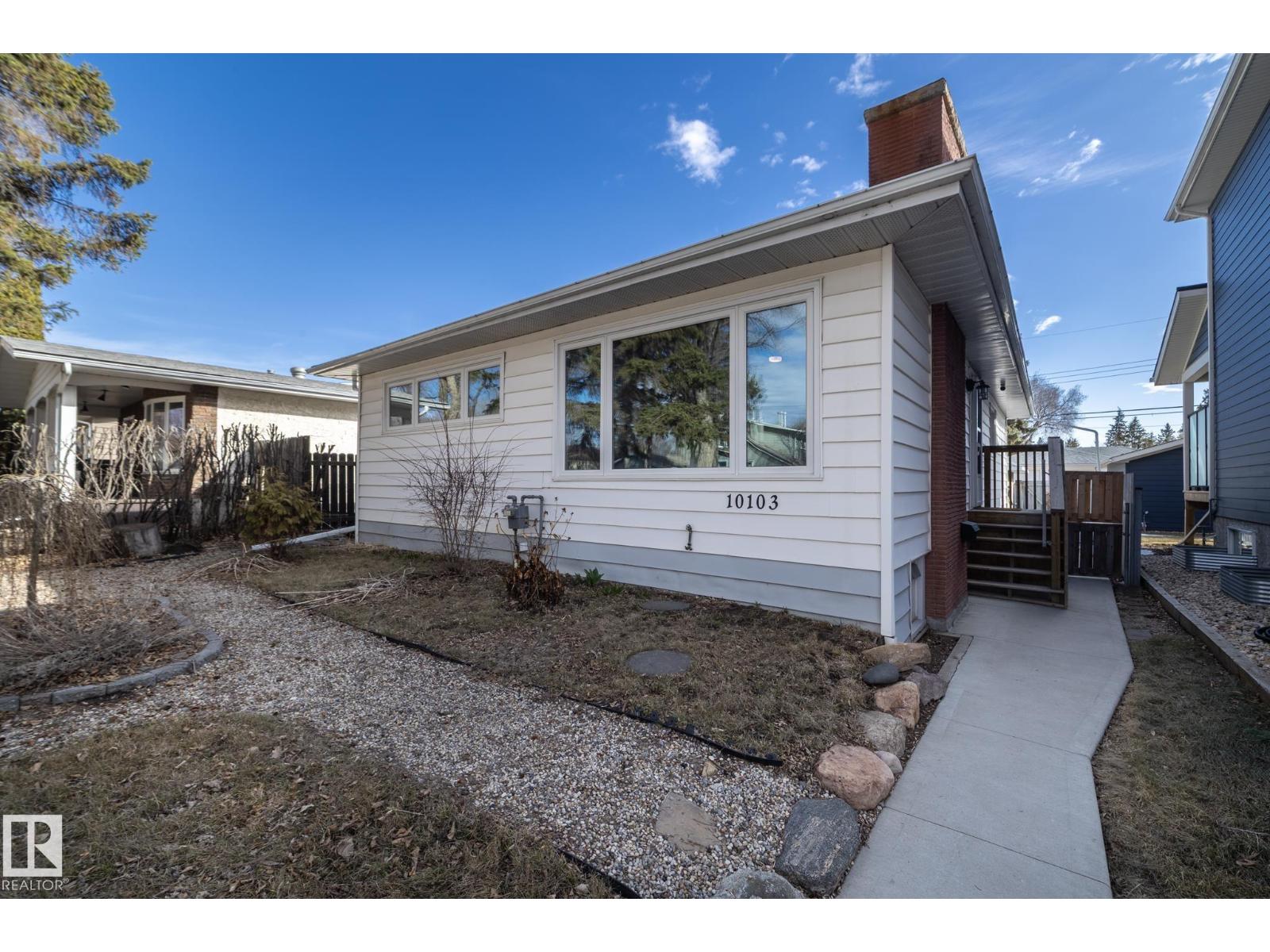 10103 108 ST, fort saskatchewan, Alberta