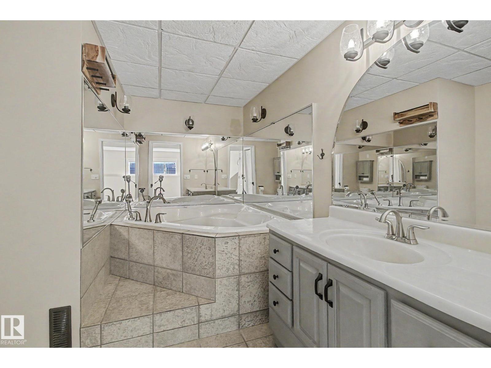 3903 32 St Nw, Edmonton, Alberta  T6T 1J5 - Photo 32 - E4483511