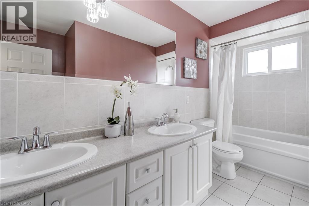 217 Lawnhurst Court, Hamilton, Ontario  L8V 4R4 - Photo 24 - 40819644