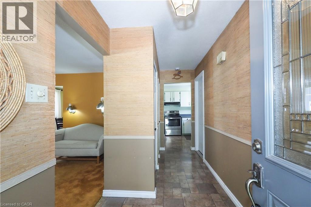 15 Mockingbird Drive, Elmira, Ontario  N3B 1S9 - Photo 6 - 40819646