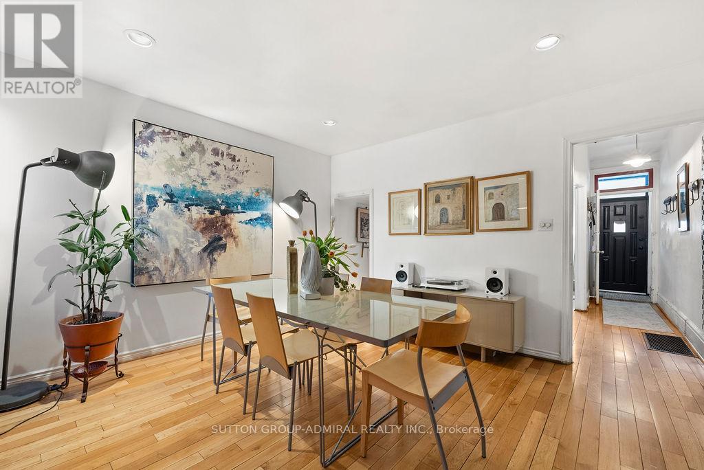 40 Claremont Street, Toronto, Ontario  M6J 2M5 - Photo 9 - C13030712