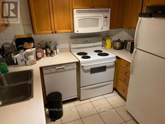 407 - 909 Bay Street, Toronto, Ontario  M5S 3G2 - Photo 3 - C13030800