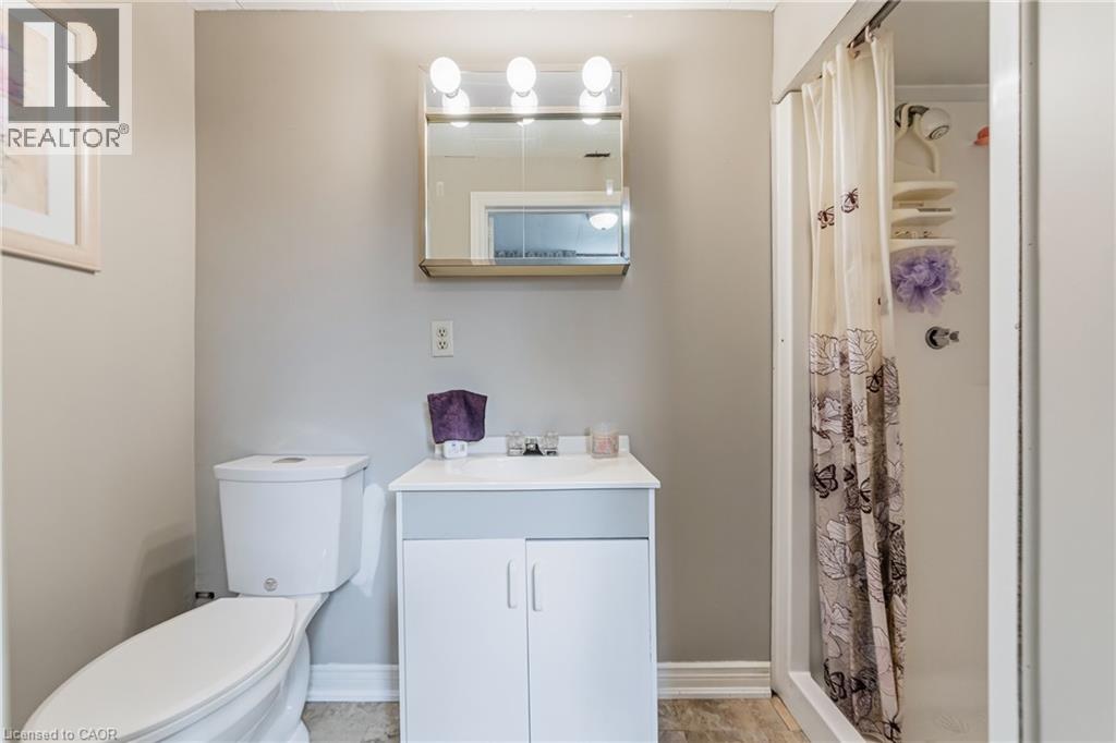 31 Leduc Street W, Hamilton, Ontario  L8T 4S3 - Photo 28 - 40820072