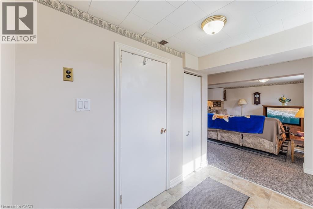 31 Leduc Street W, Hamilton, Ontario  L8T 4S3 - Photo 30 - 40820072