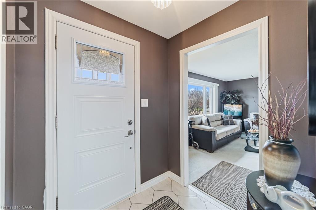 31 Leduc Street W, Hamilton, Ontario  L8T 4S3 - Photo 5 - 40820072