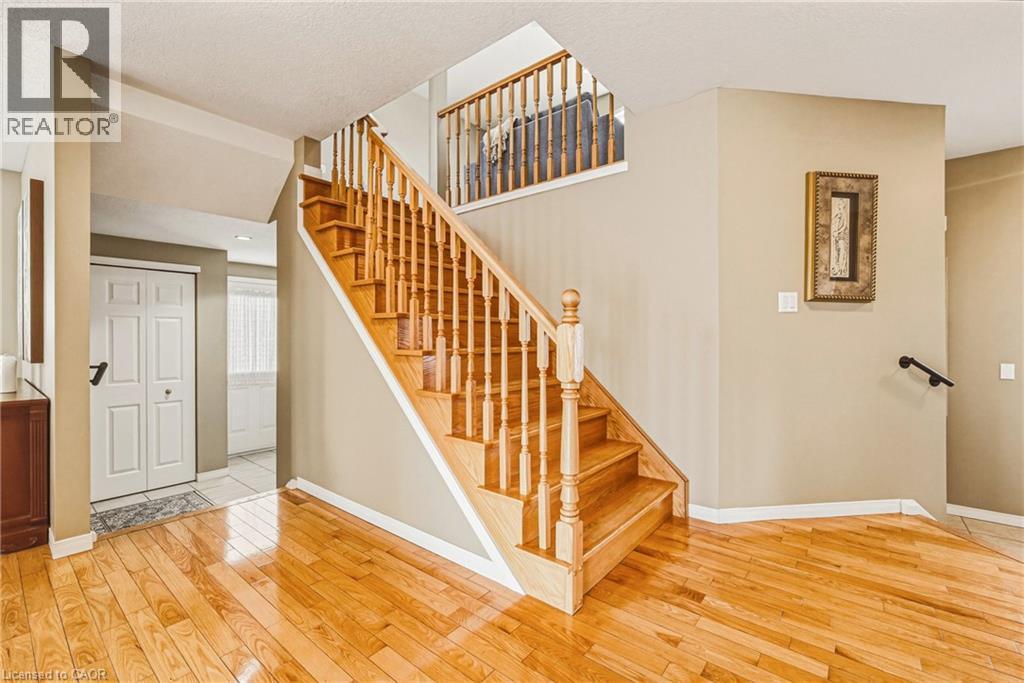 228 Holbeach Crescent, Waterloo, Ontario  N2J 4Y7 - Photo 14 - 40820884