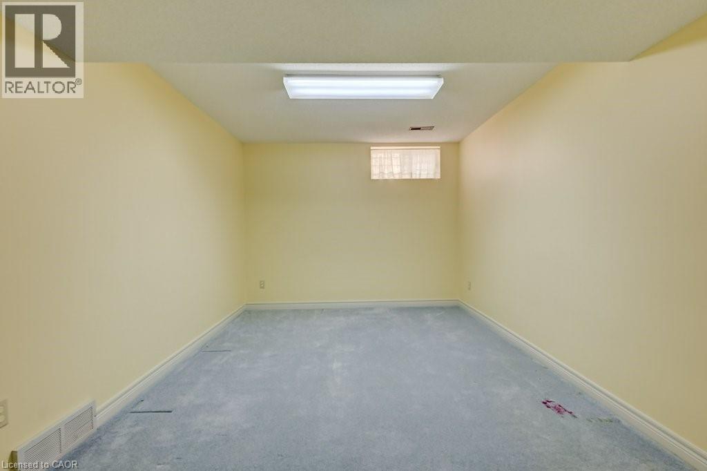 285 Magnolia Place, Waterloo, Ontario  N2V 2A3 - Photo 36 - 40820942