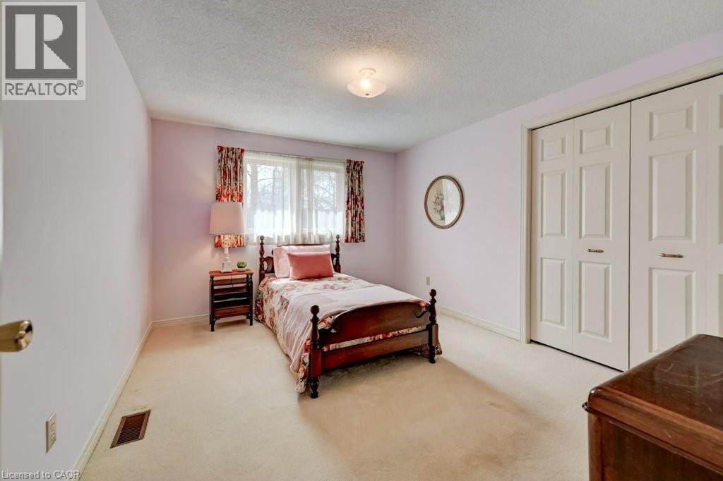 285 Magnolia Place, Waterloo, Ontario  N2V 2A3 - Photo 32 - 40820942