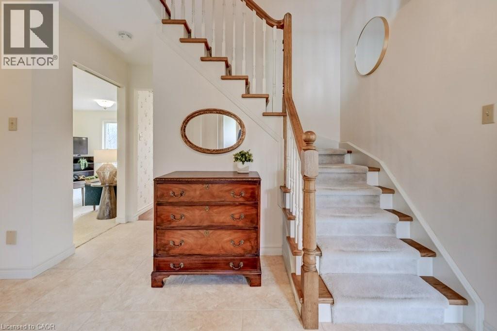 285 Magnolia Place, Waterloo, Ontario  N2V 2A3 - Photo 6 - 40820942