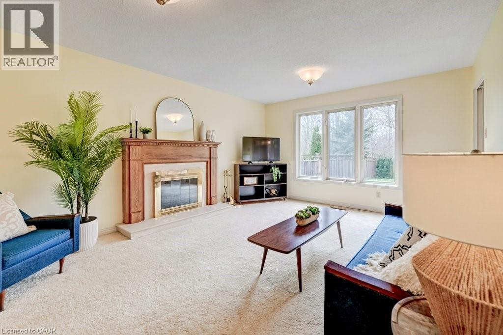 285 Magnolia Place, Waterloo, Ontario  N2V 2A3 - Photo 18 - 40820942