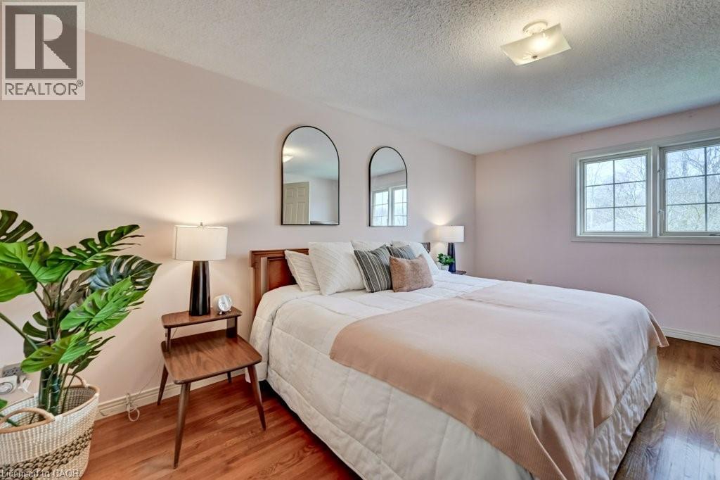 285 Magnolia Place, Waterloo, Ontario  N2V 2A3 - Photo 25 - 40820942