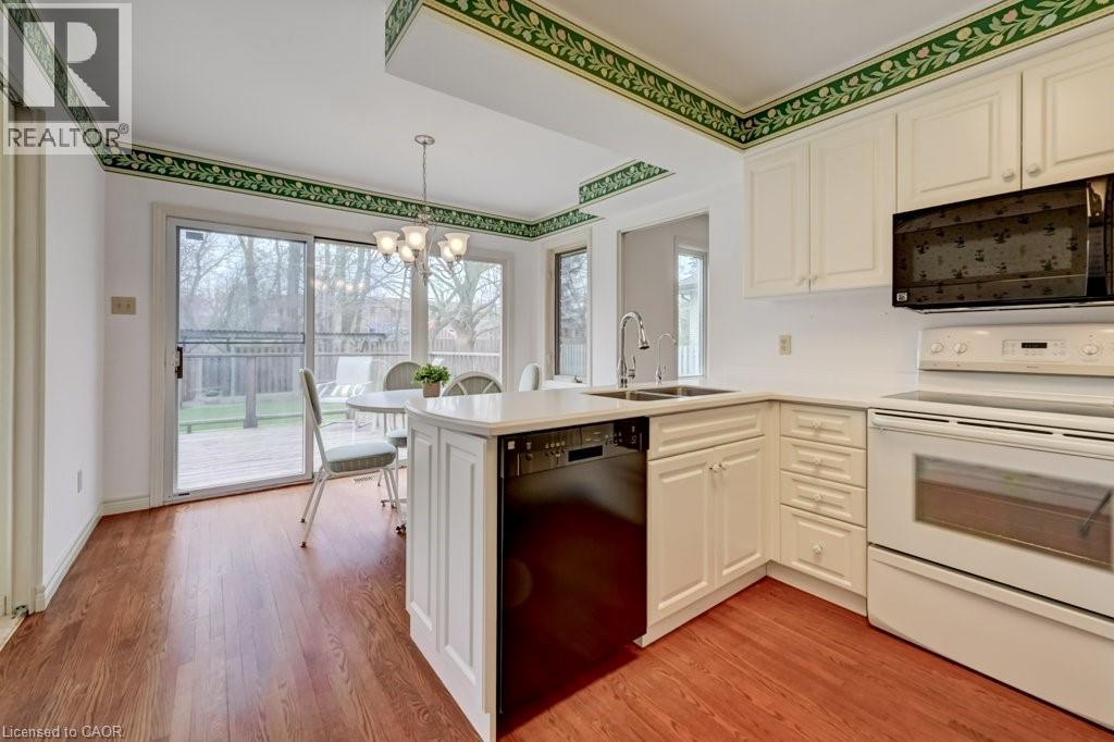 285 Magnolia Place, Waterloo, Ontario  N2V 2A3 - Photo 16 - 40820942