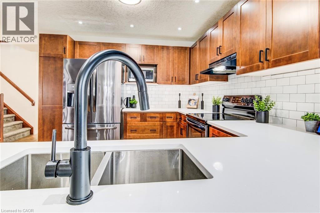 187 Brookmead Street, Elmira, Ontario  N3B 0A2 - Photo 11 - 40821109