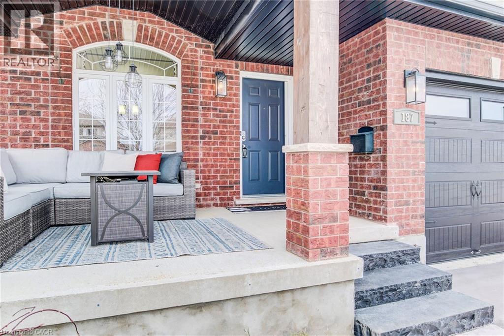 187 Brookmead Street, Elmira, Ontario  N3B 0A2 - Photo 3 - 40821109