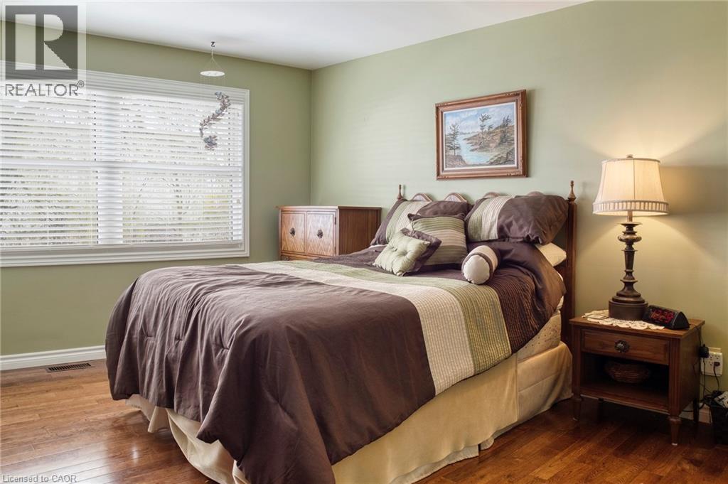 108 Queensway Drive, St. Jacobs, Ontario  N0B 2N0 - Photo 17 - 40821912