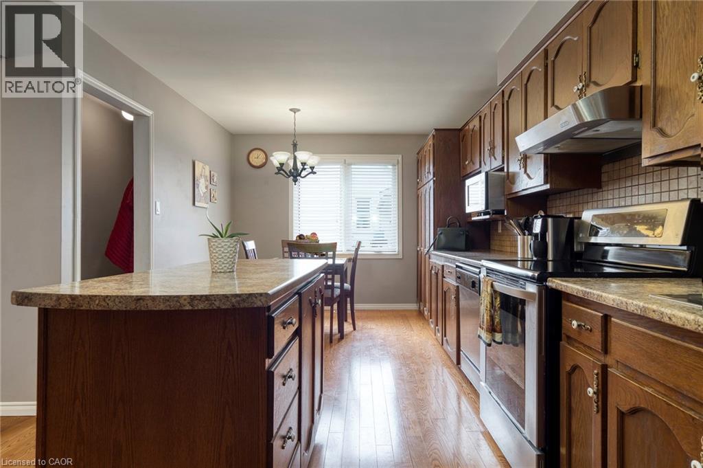 108 Queensway Drive, St. Jacobs, Ontario  N0B 2N0 - Photo 8 - 40821912