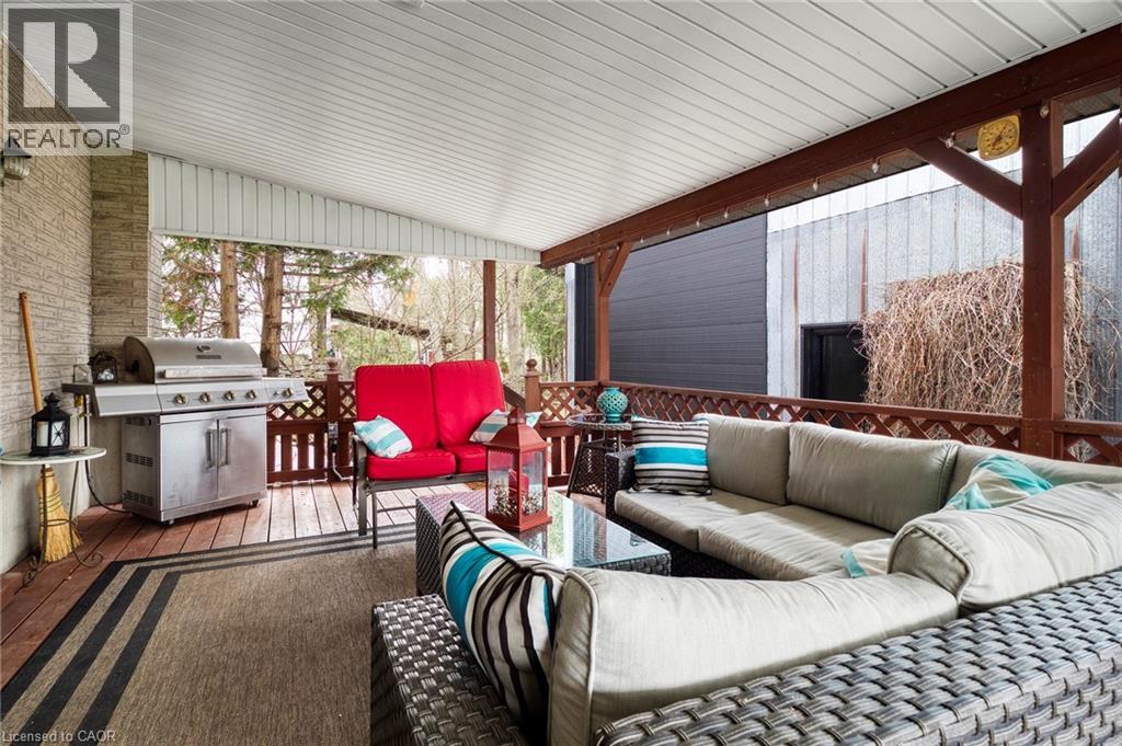 108 Queensway Drive, St. Jacobs, Ontario  N0B 2N0 - Photo 34 - 40821912